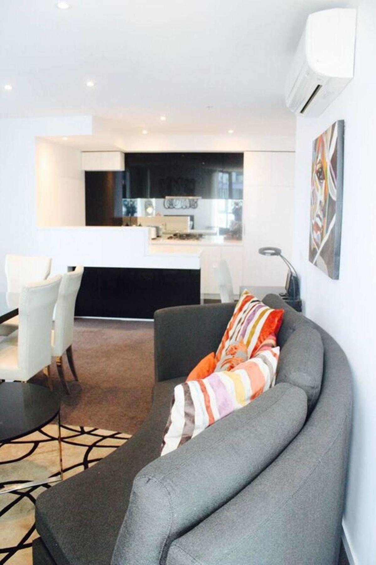 Apartment Domain - New Quay Docklands