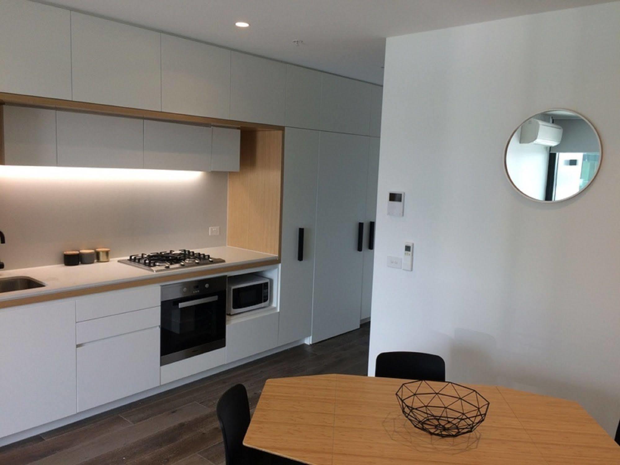 Domain - New Quay Docklands Apartment *