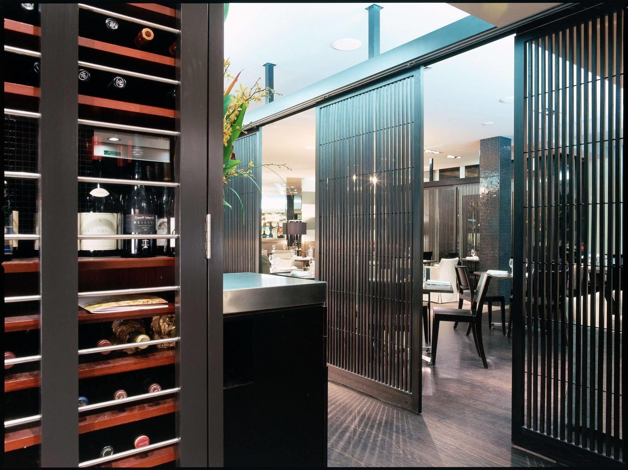 Hotel The Royce Melbourne
