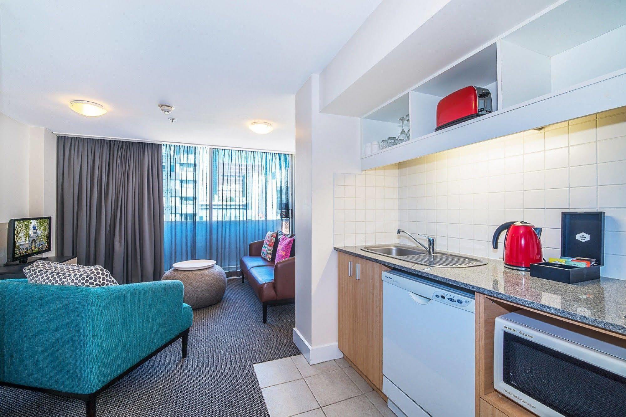 Quality 4* Melbourne