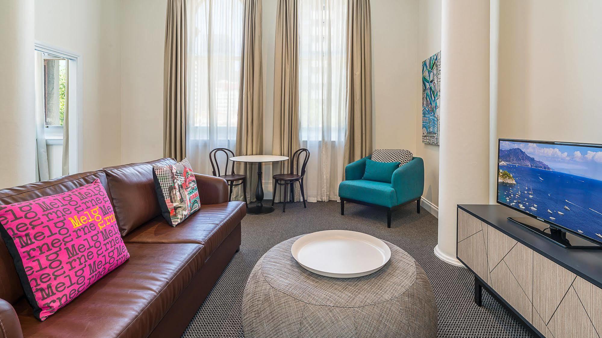 Aparthotel Quality 4*