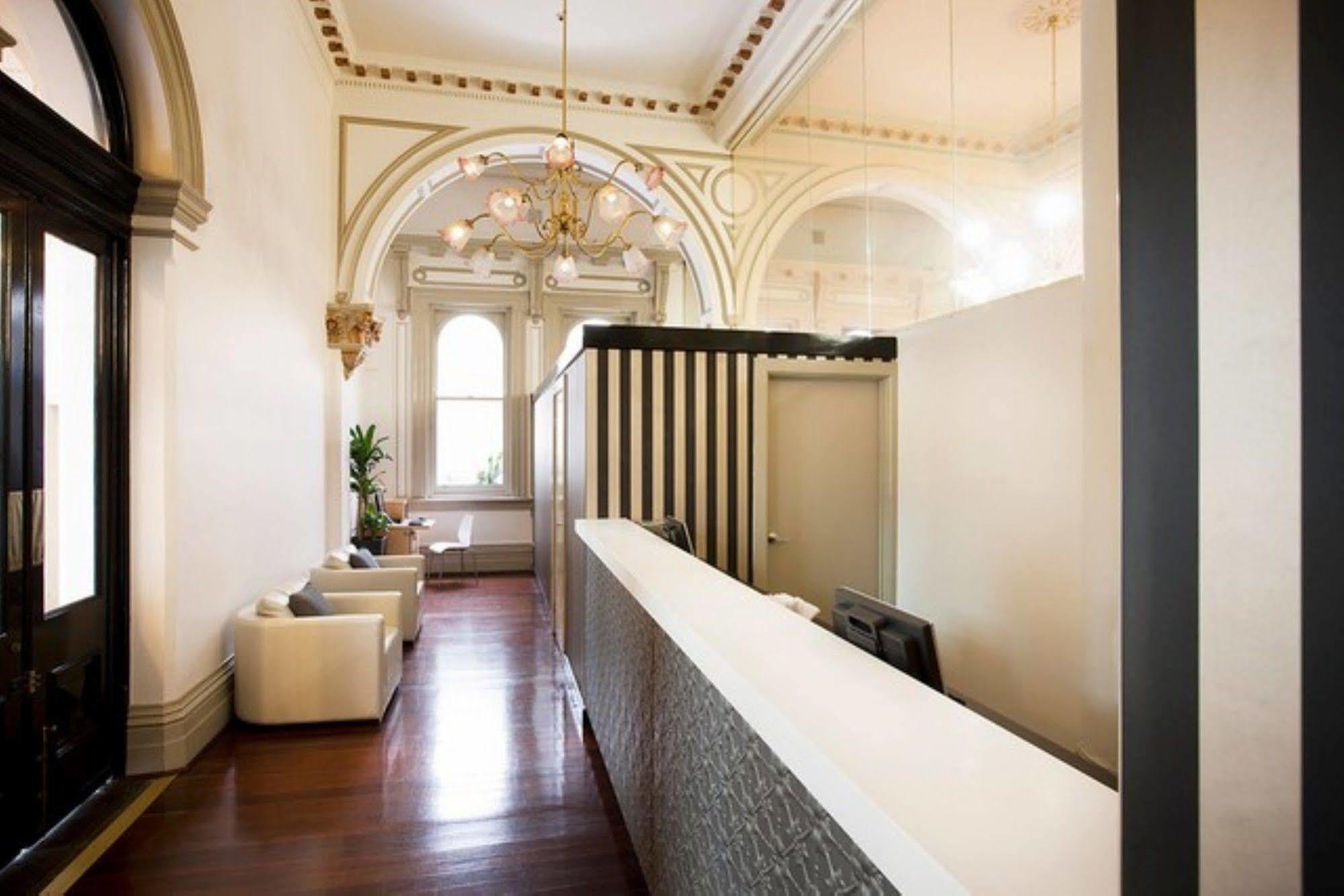 Quality Aparthotel Melbourne