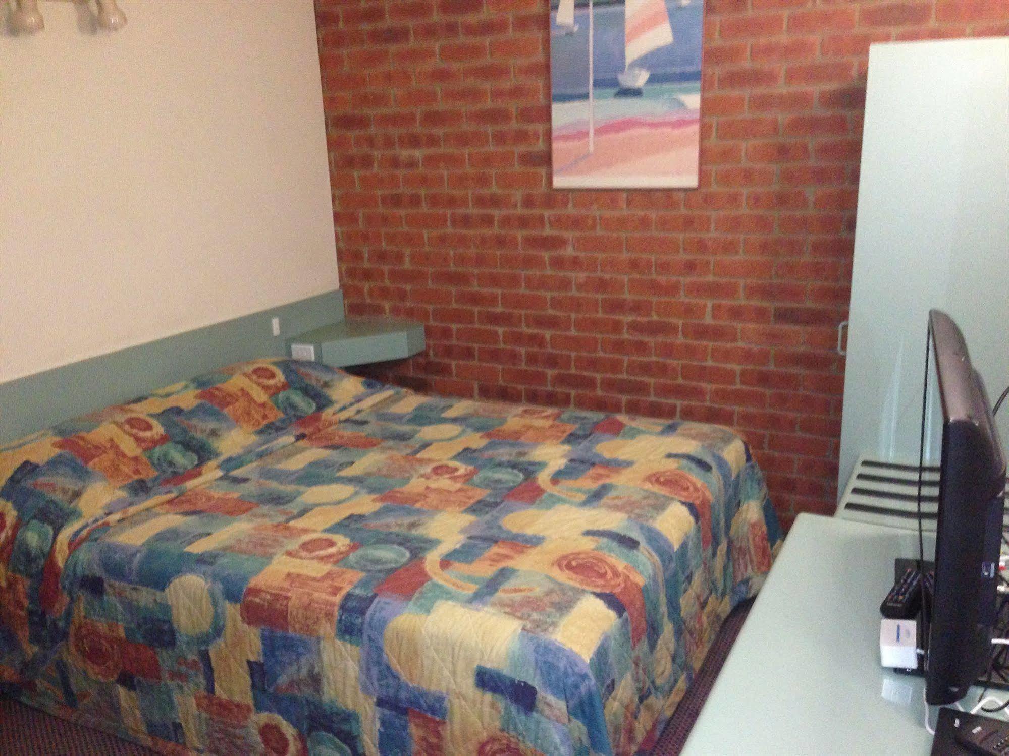 Aparthotel Footscray Motor And Serviced 3*