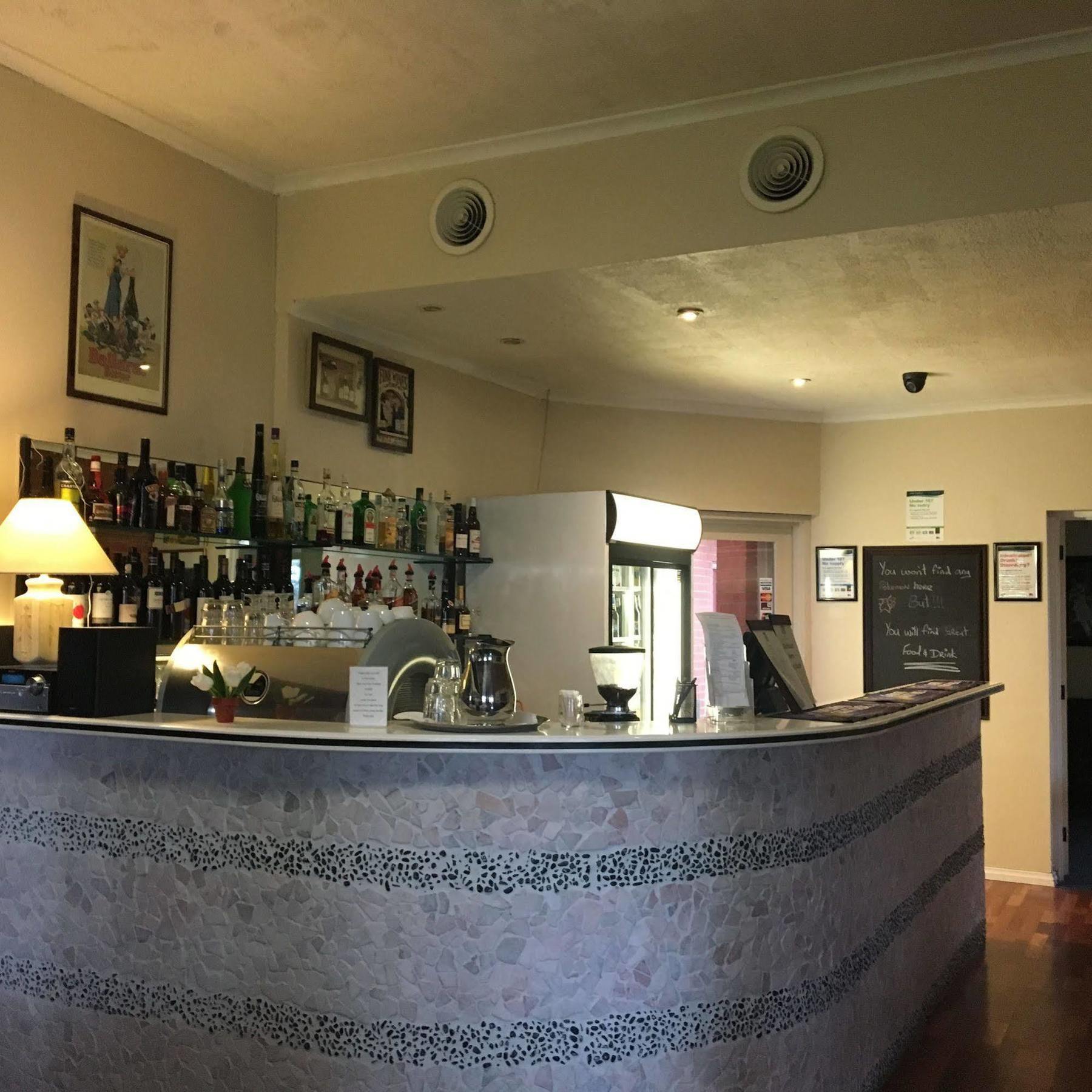 Aparthotel Footscray Motor And Serviced