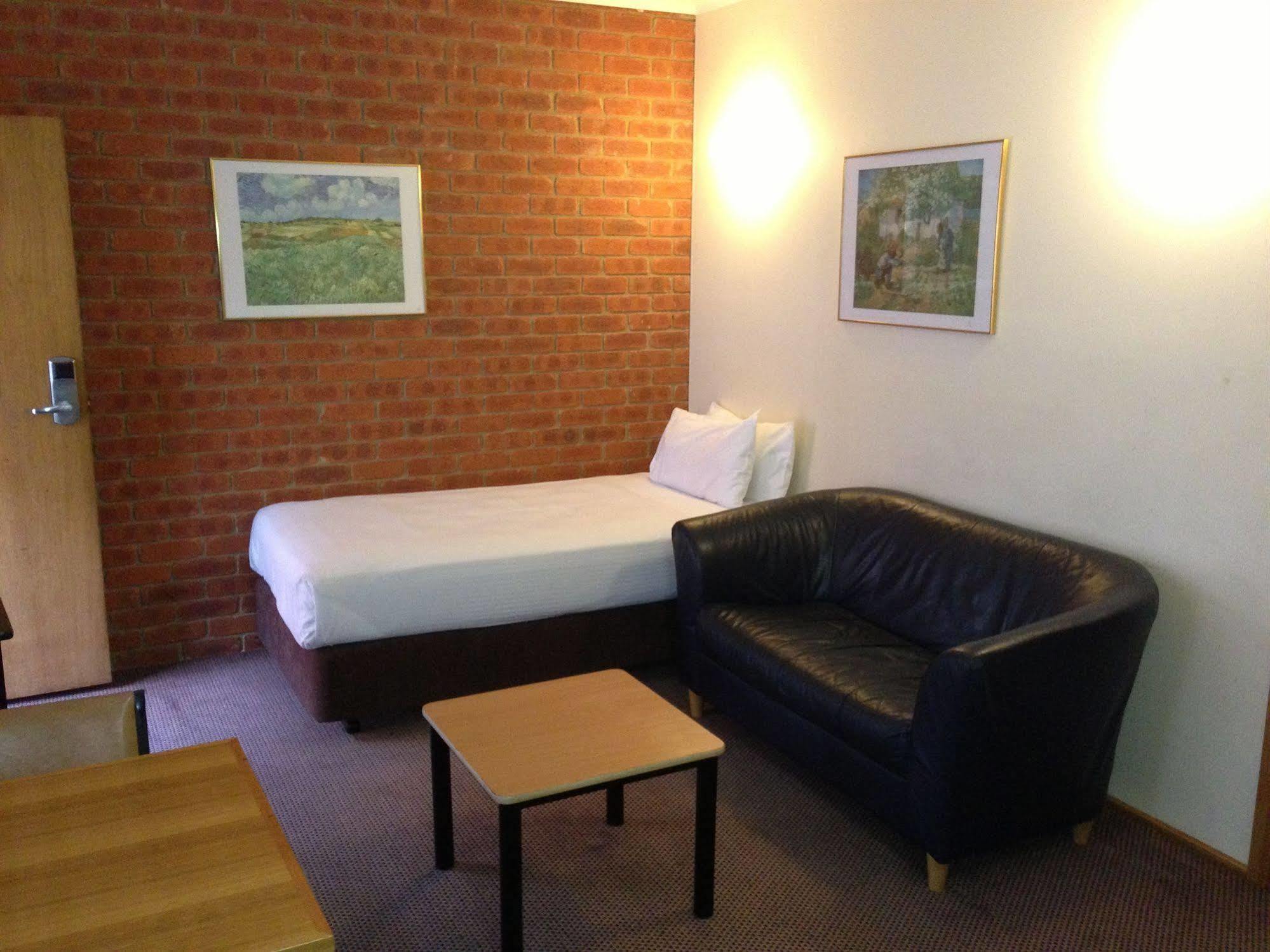 Aparthotel Footscray Motor And Serviced