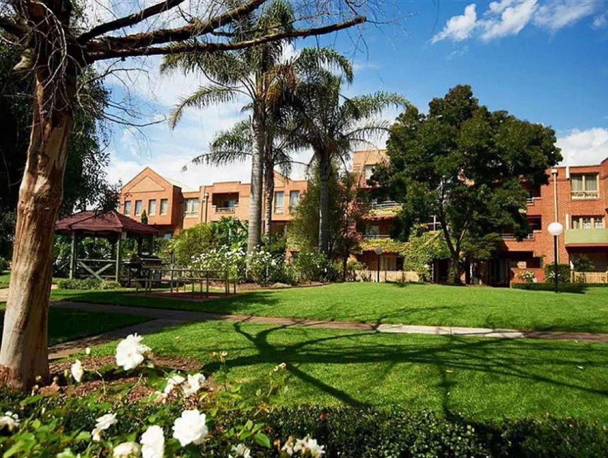 Hotel Comfort Royal Gardens Melbourne