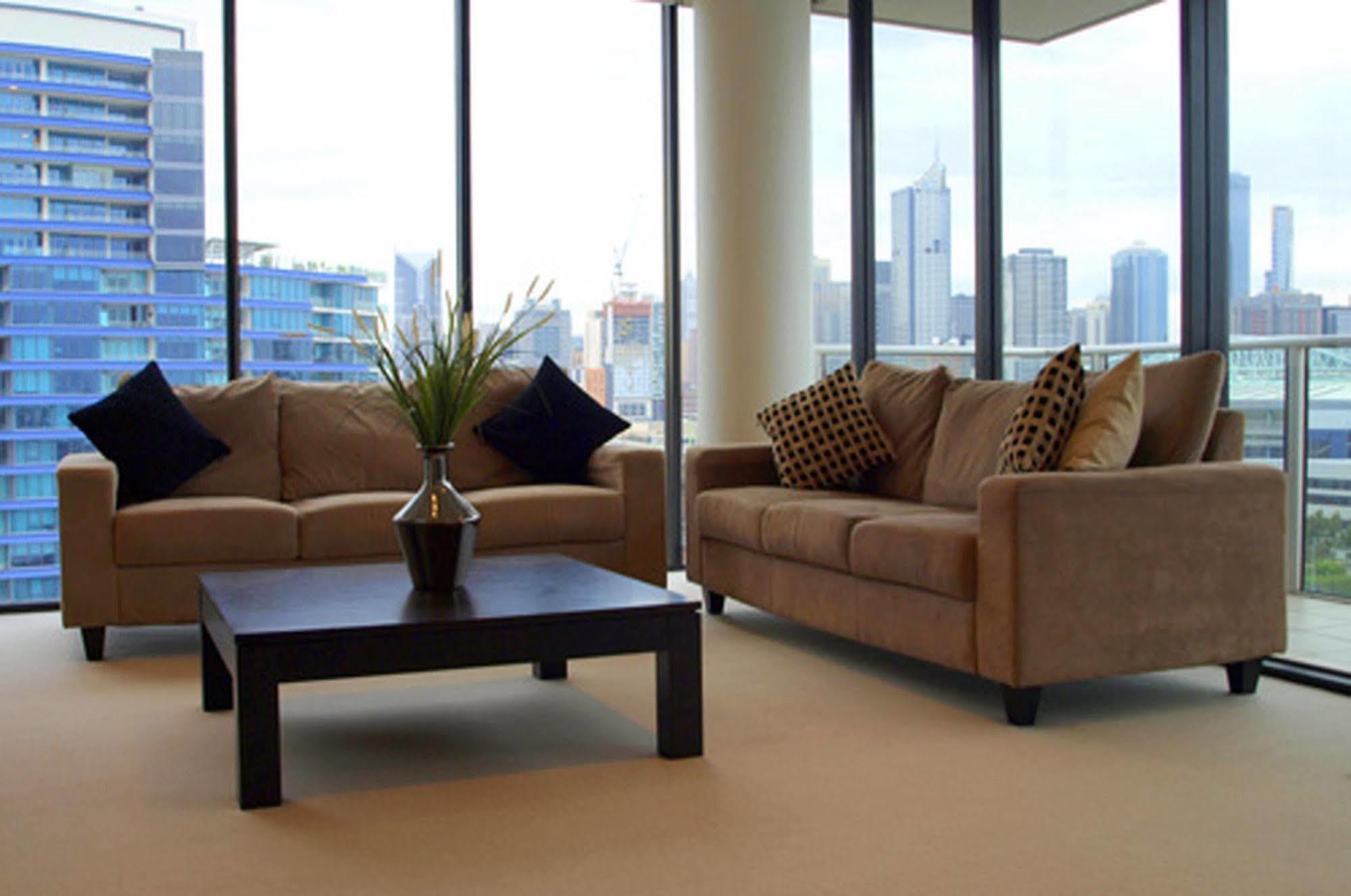 Aparthotel Docklands Prestige 4*