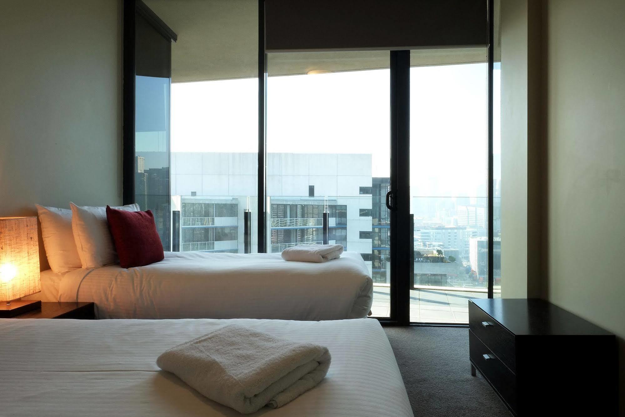 Docklands Prestige 4*