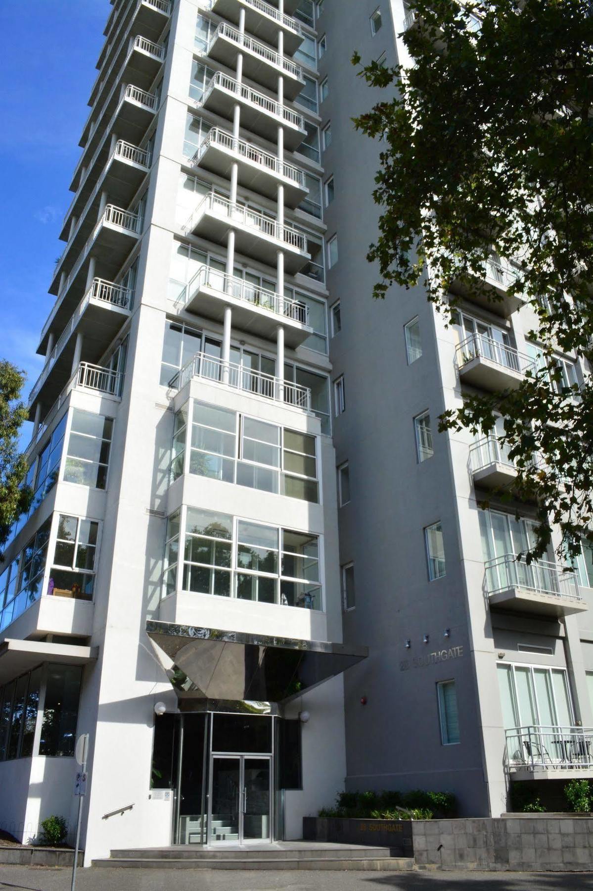 Gem Apartments - Southgate Melbourne