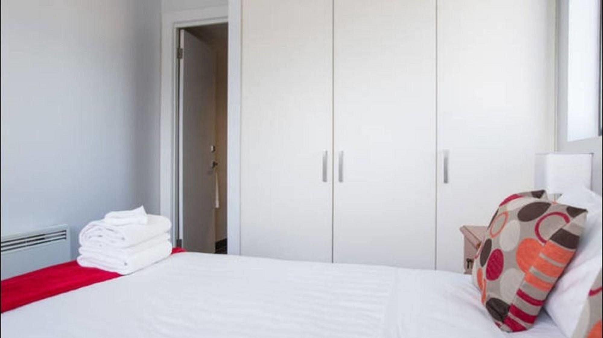 Harbour Town 3* Melbourne