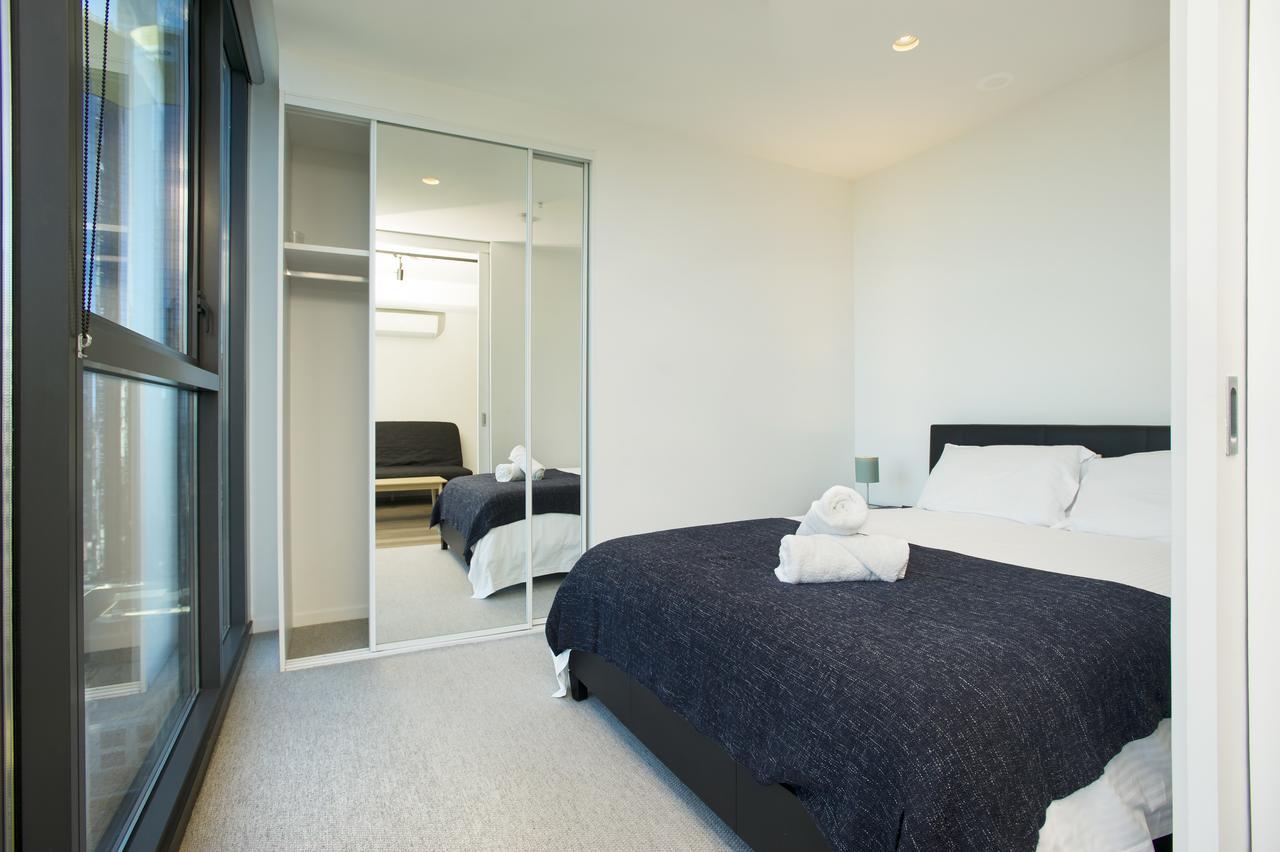 Mono On La Trobe Street Apartment Melbourne