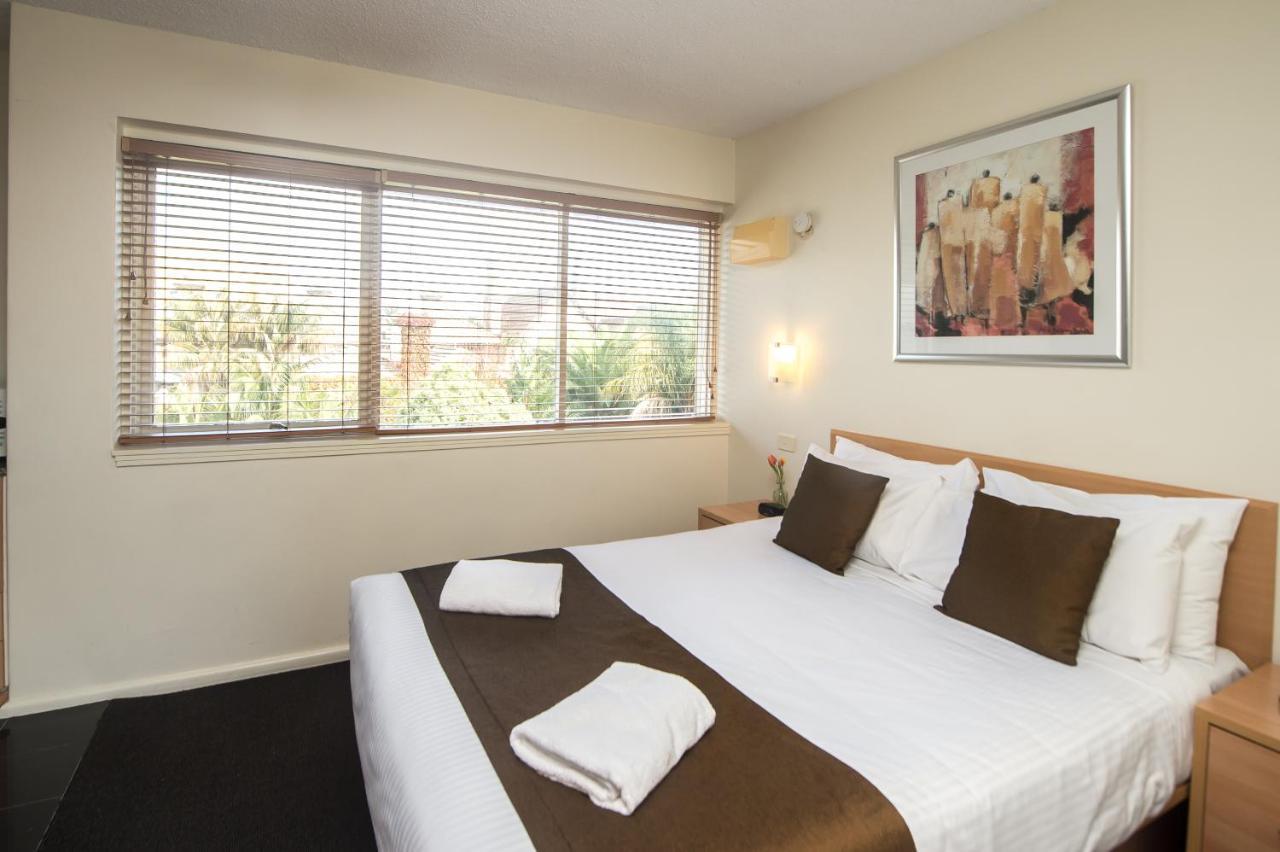 Easystay Studio Aparthotel