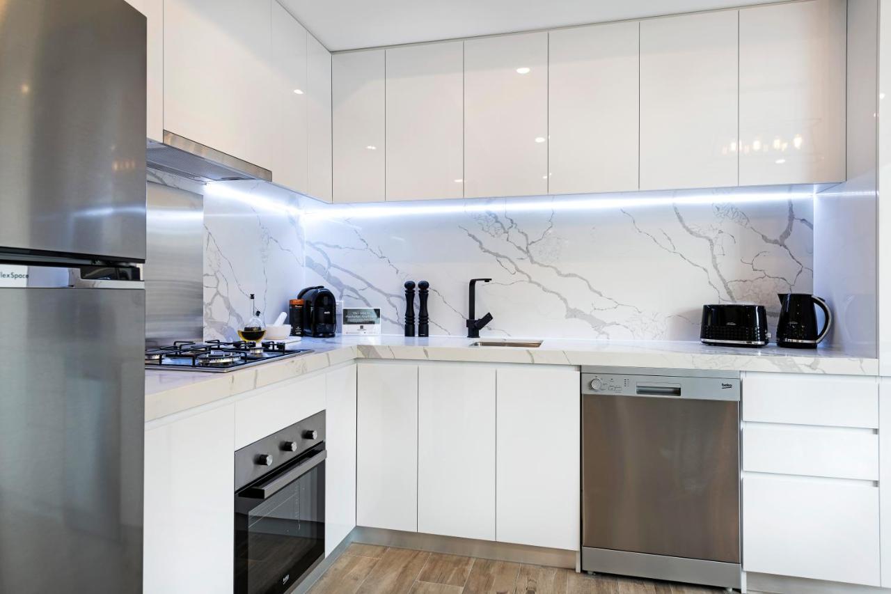 Manhattan - Caulfield North Melbourne