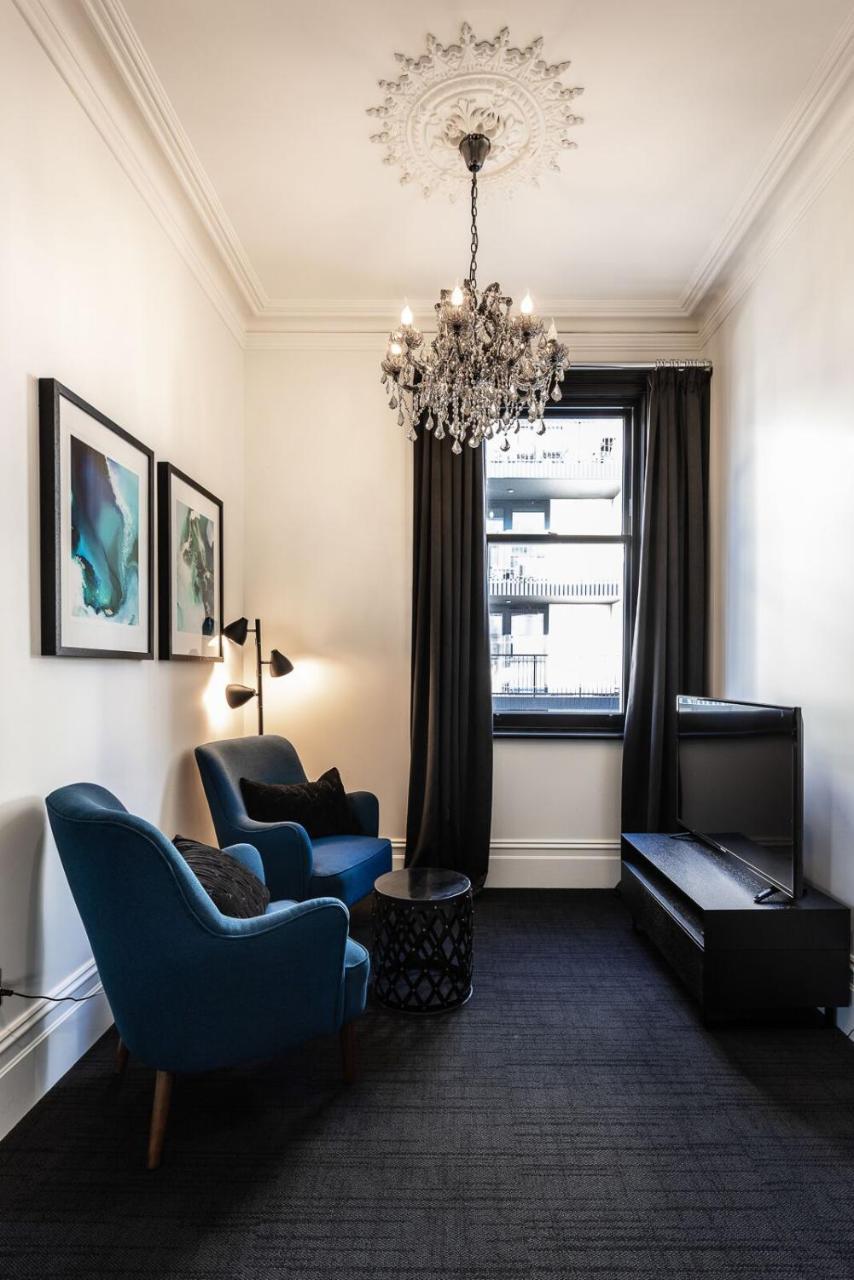 East Brunswick Hotel 5*