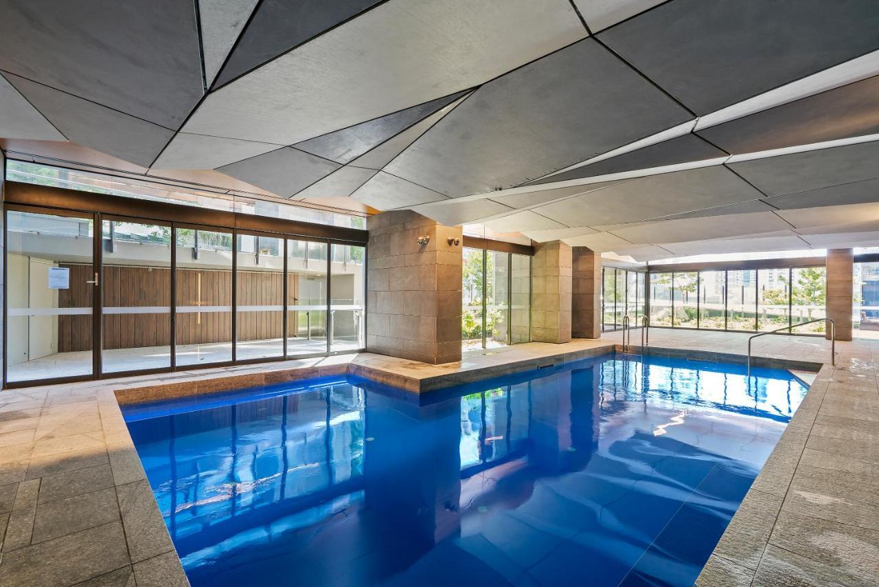 Complete Host Hudson Apartment *