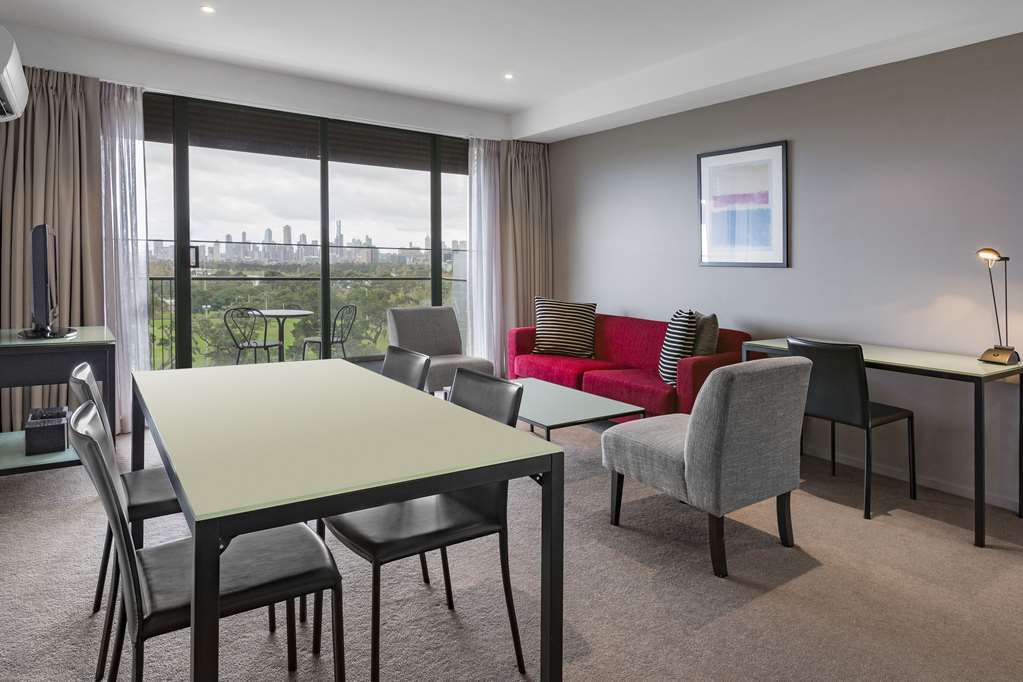 Adina St Kilda 4* Melbourne
