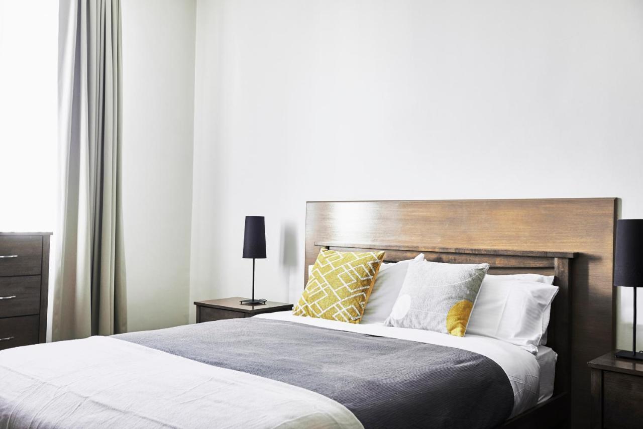 Plough 3* Melbourne