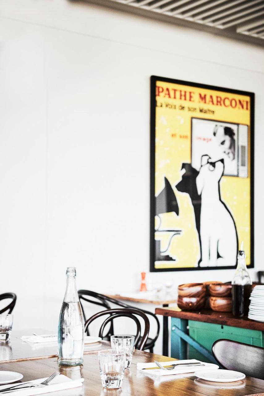 Plough Hotel 3*