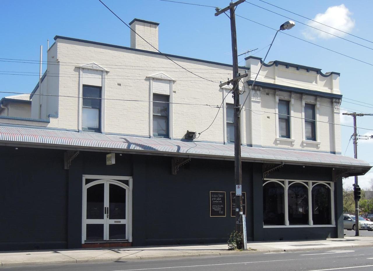 Plough 3* Melbourne