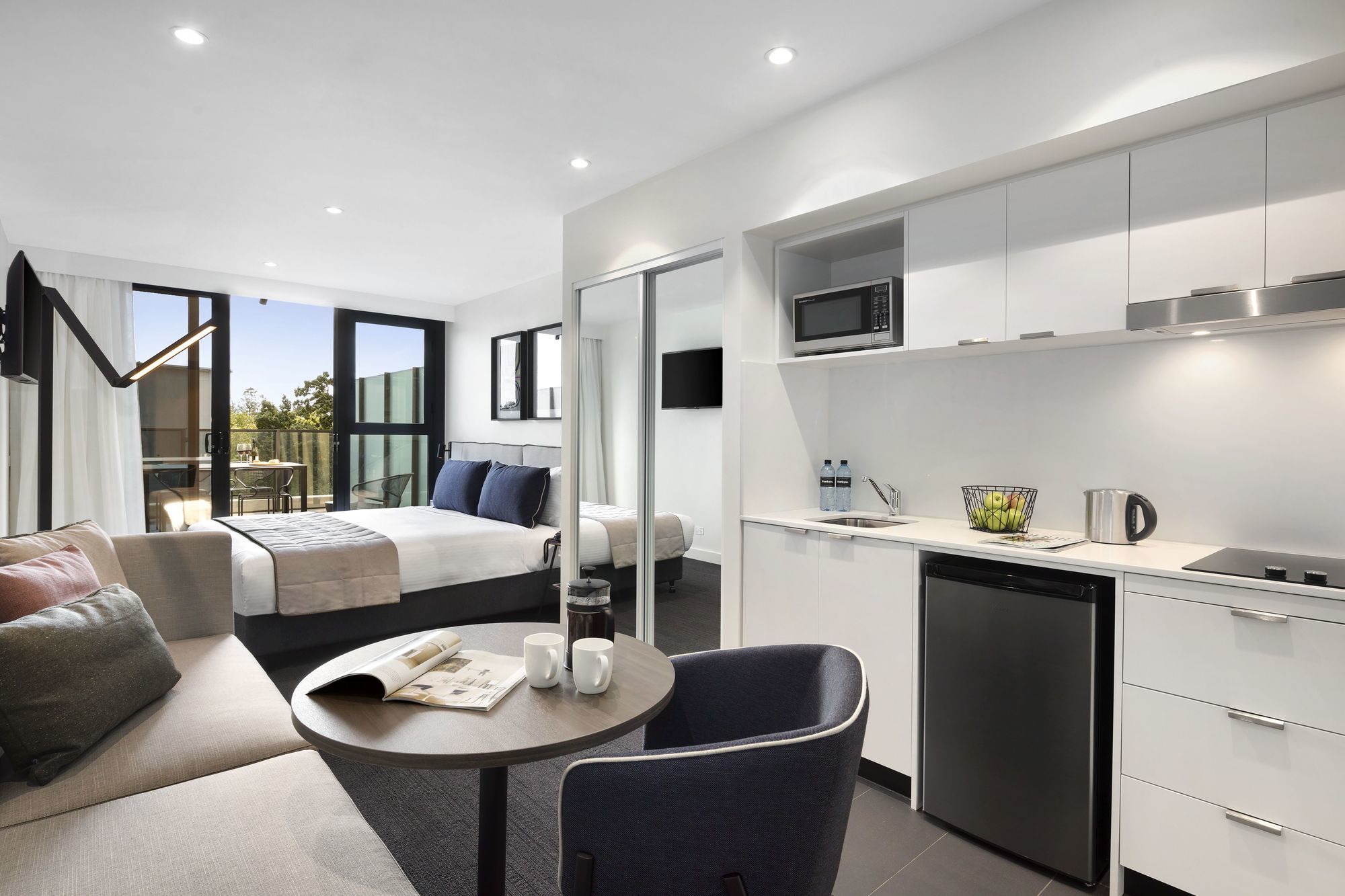 Quest St Kilda Road Aparthotel 4*