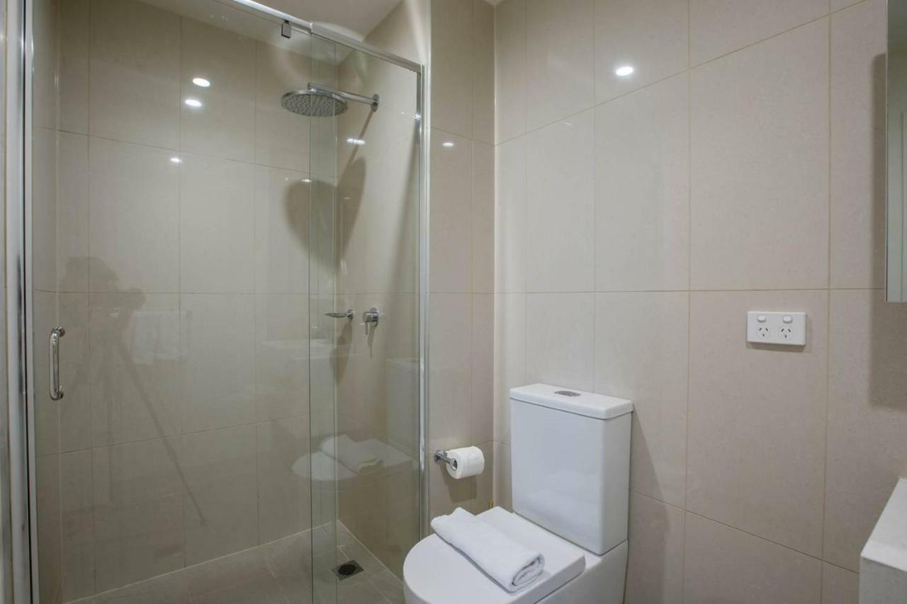 Apartment Living@best Location With 2 Beds In Melbourne