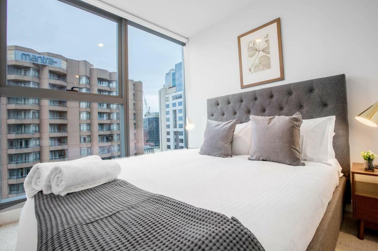 Living@best Location With 2 Beds In