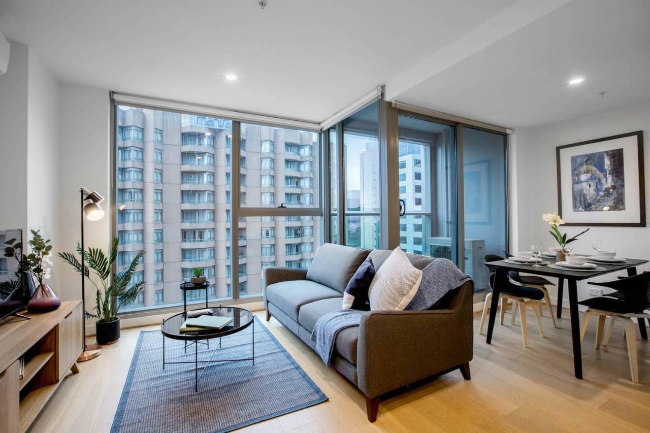 Living@best Location With 2 Beds In * Melbourne