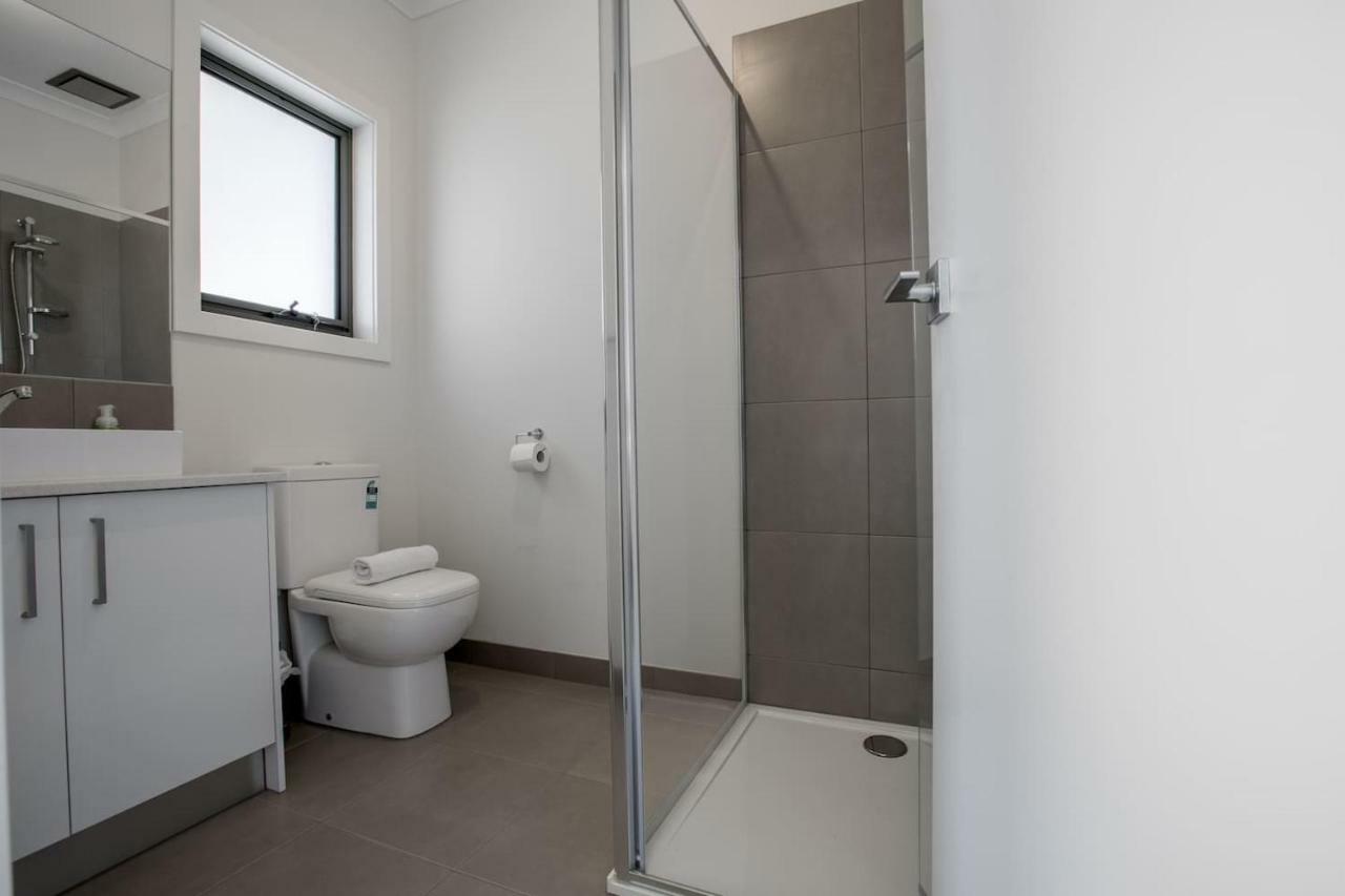 Holiday home Comfy And Warm In Point Cook *