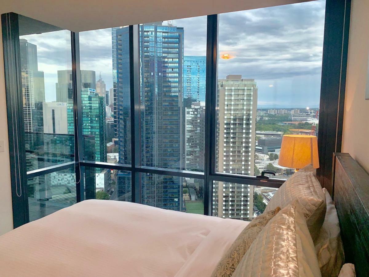 Luxury With View *