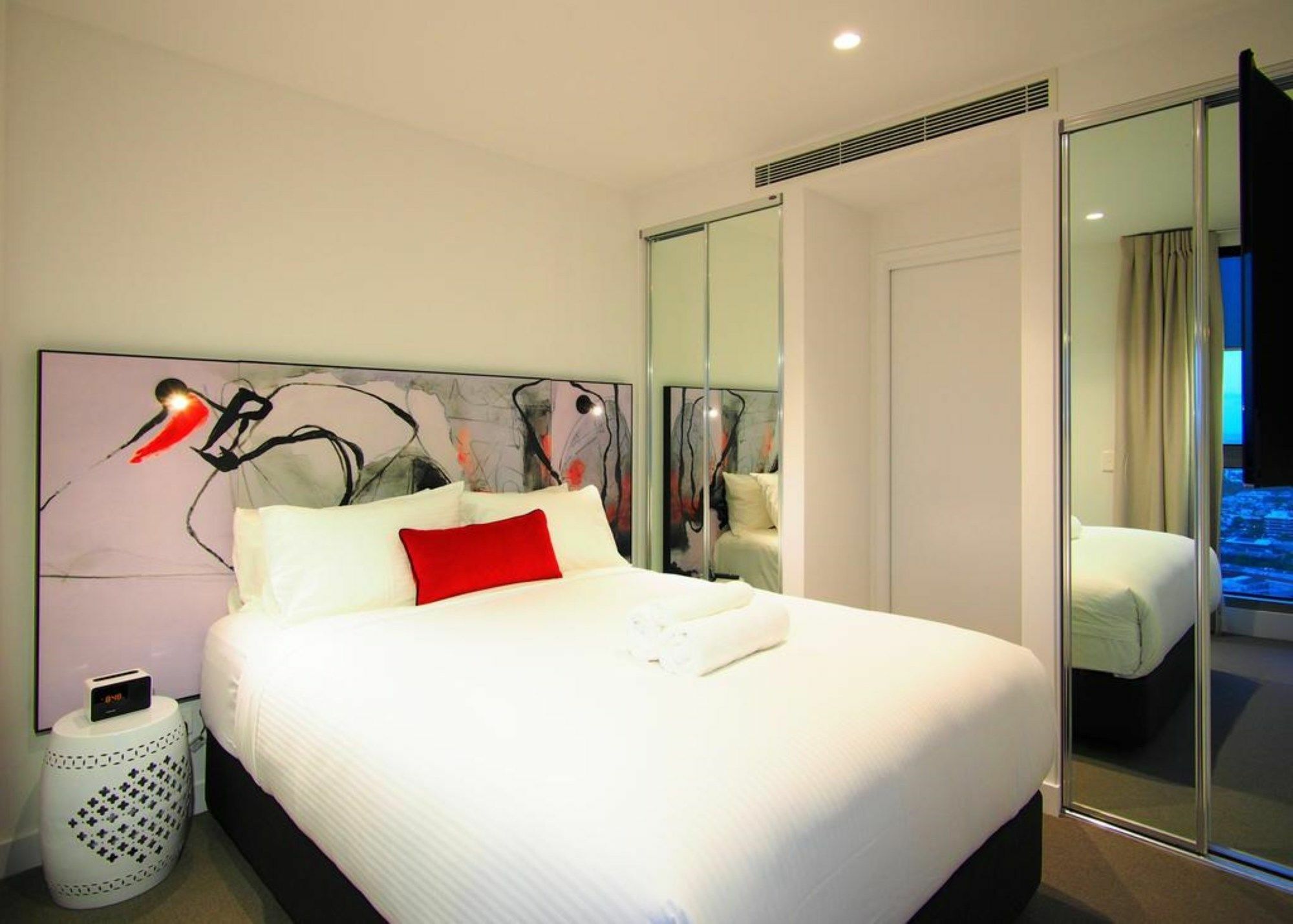 Imagine Marco Aparthotel Melbourne