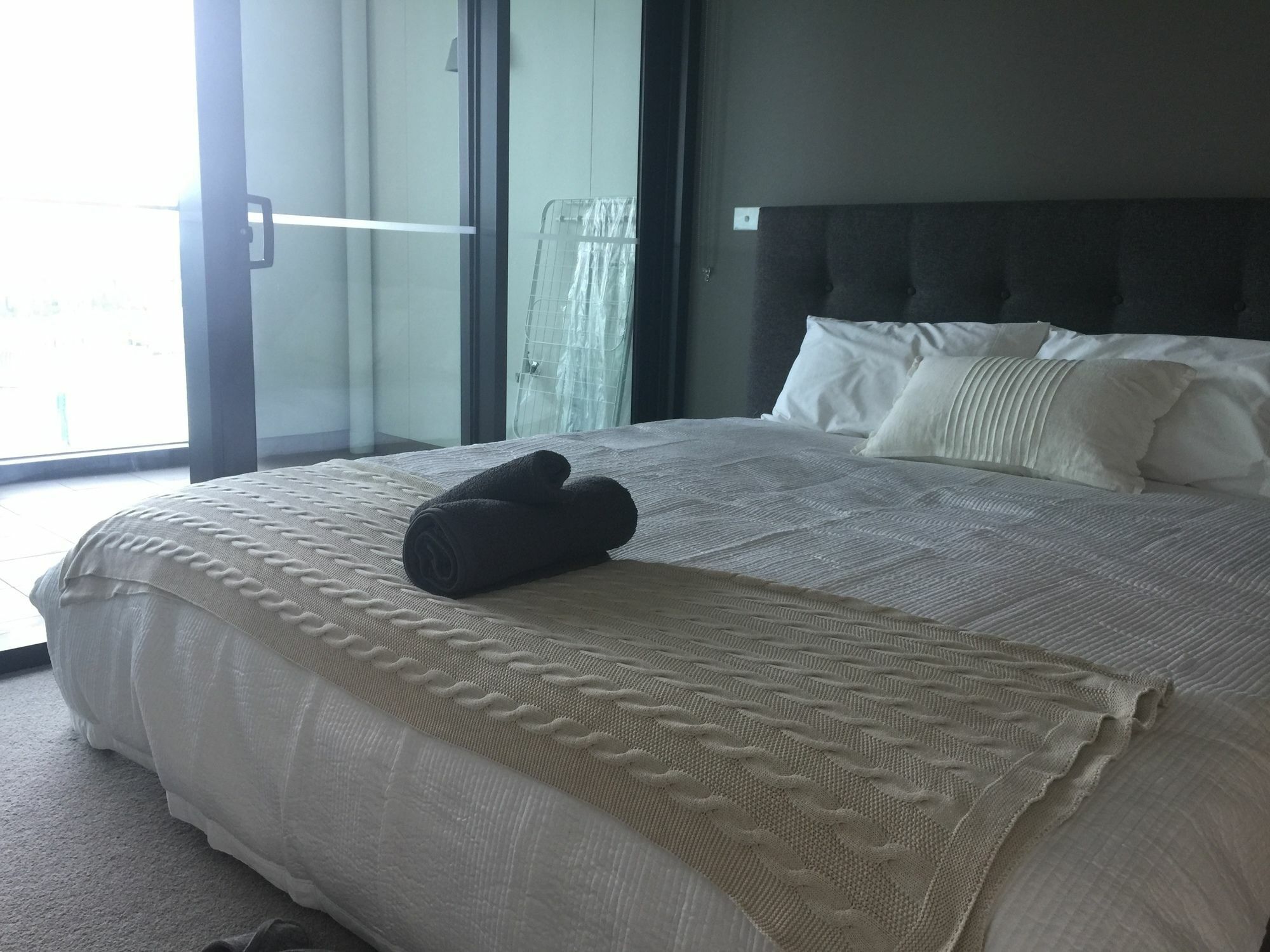 Apartment Oceanview Docklands Melbourne