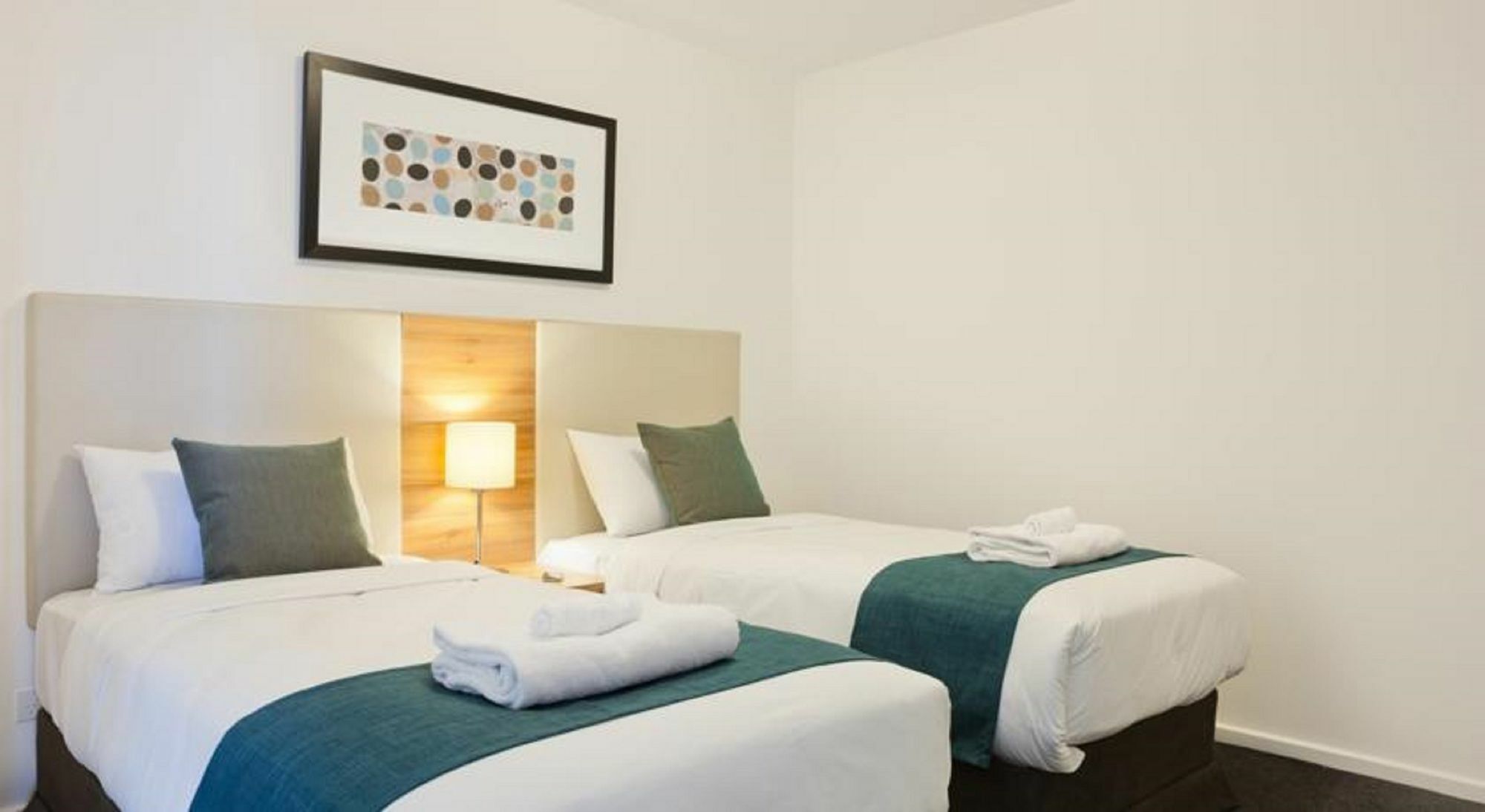 28 Nights 4*