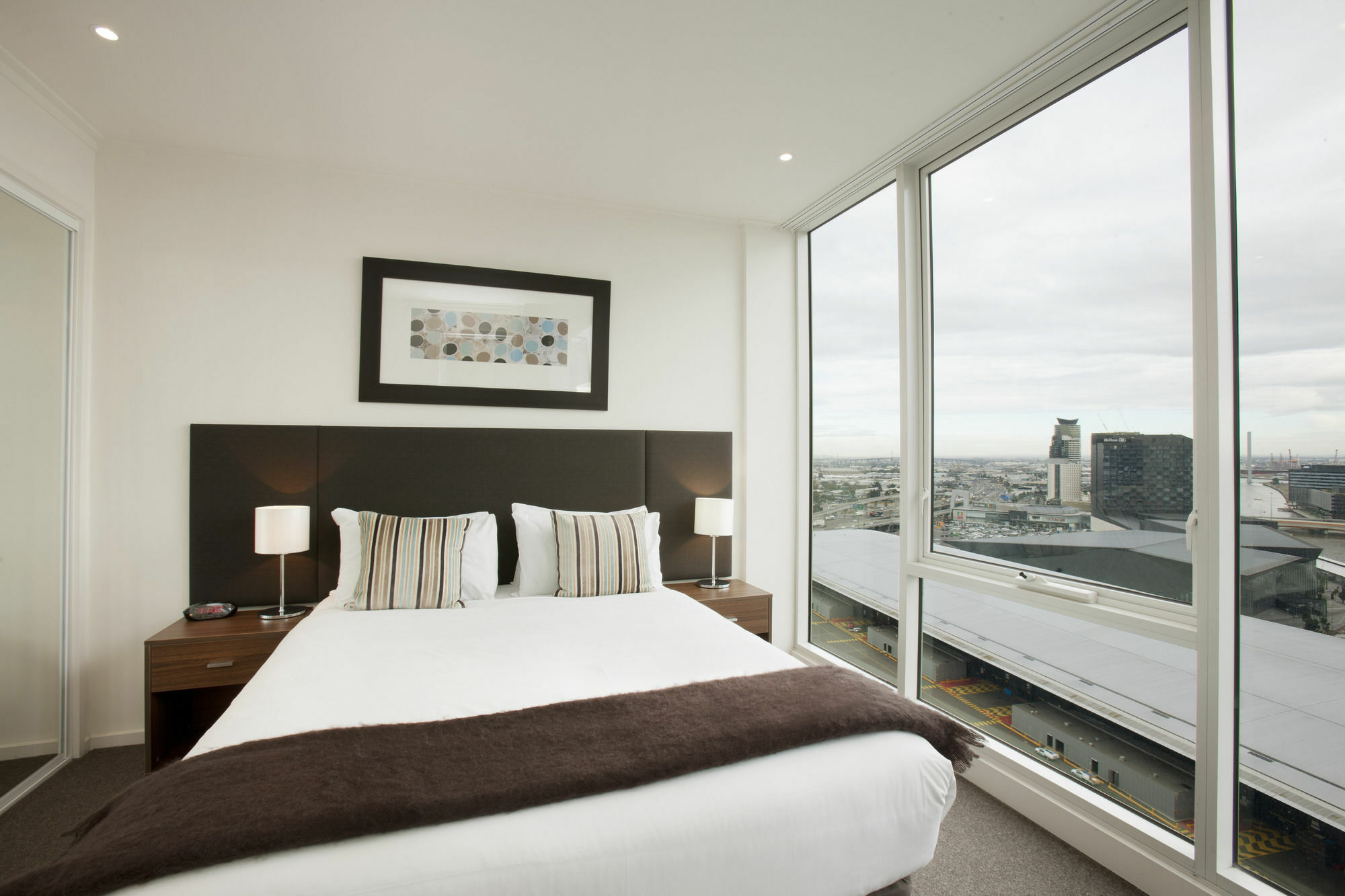 28 Nights Aparthotel Melbourne