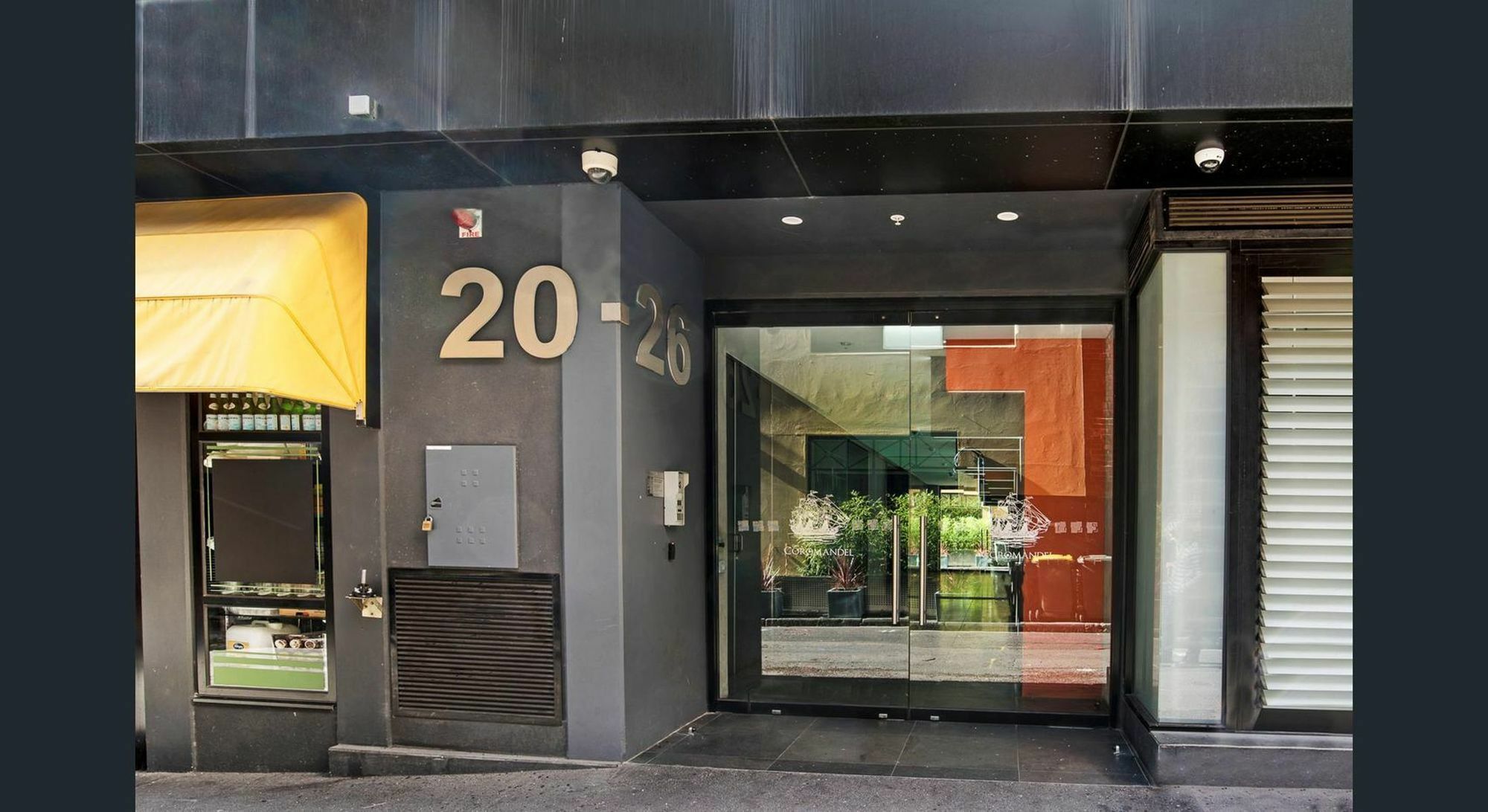 Amazing Cbd 2br Apartment Melbourne