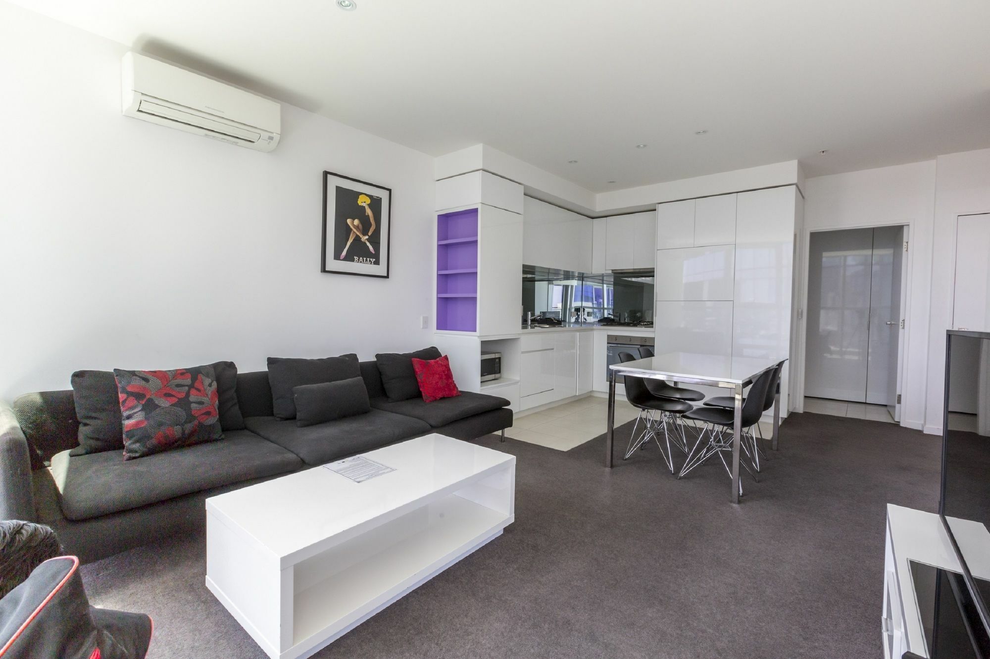 Apartment Domain - New Quay Docklands Melbourne