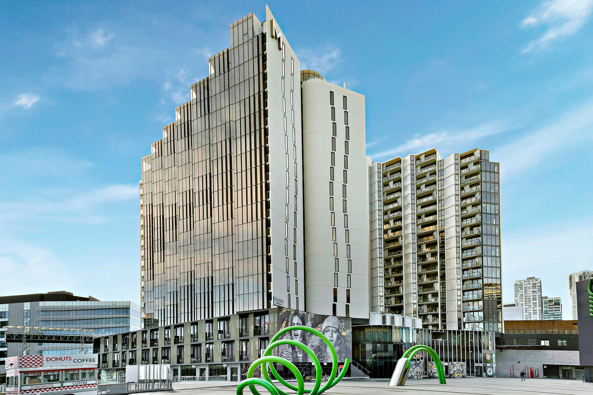 Peppers Docklands Hotel 5*