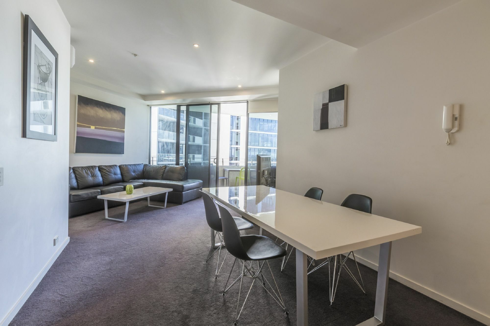 Apartment Domain - New Quay Docklands Melbourne