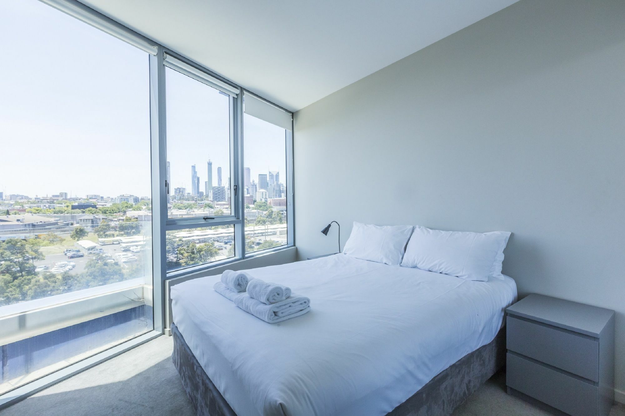 Domain - New Quay Docklands Apartment *