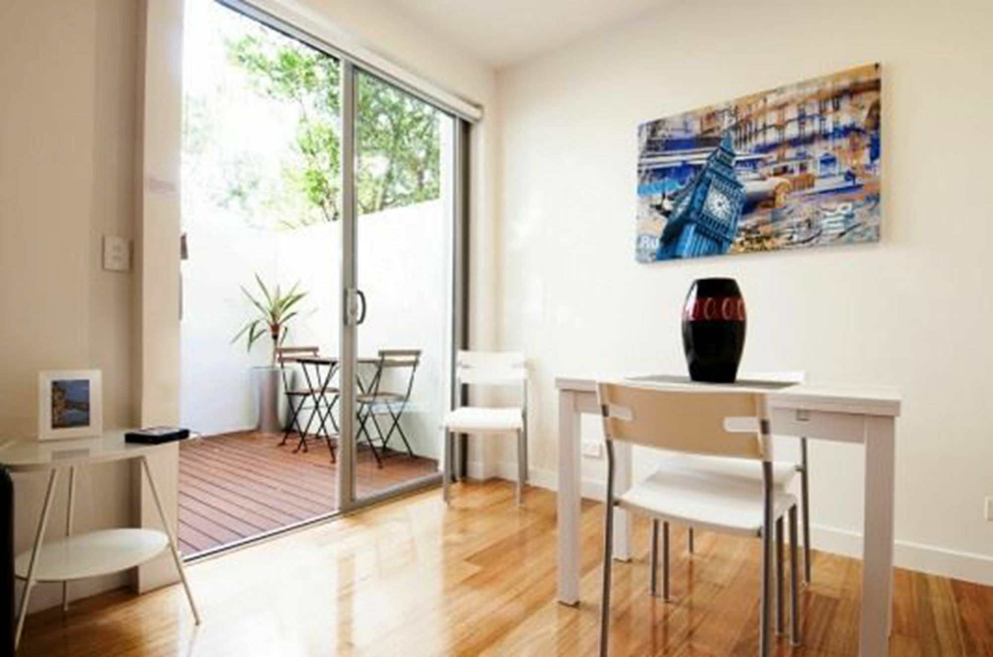 Apartment Position Perfect *