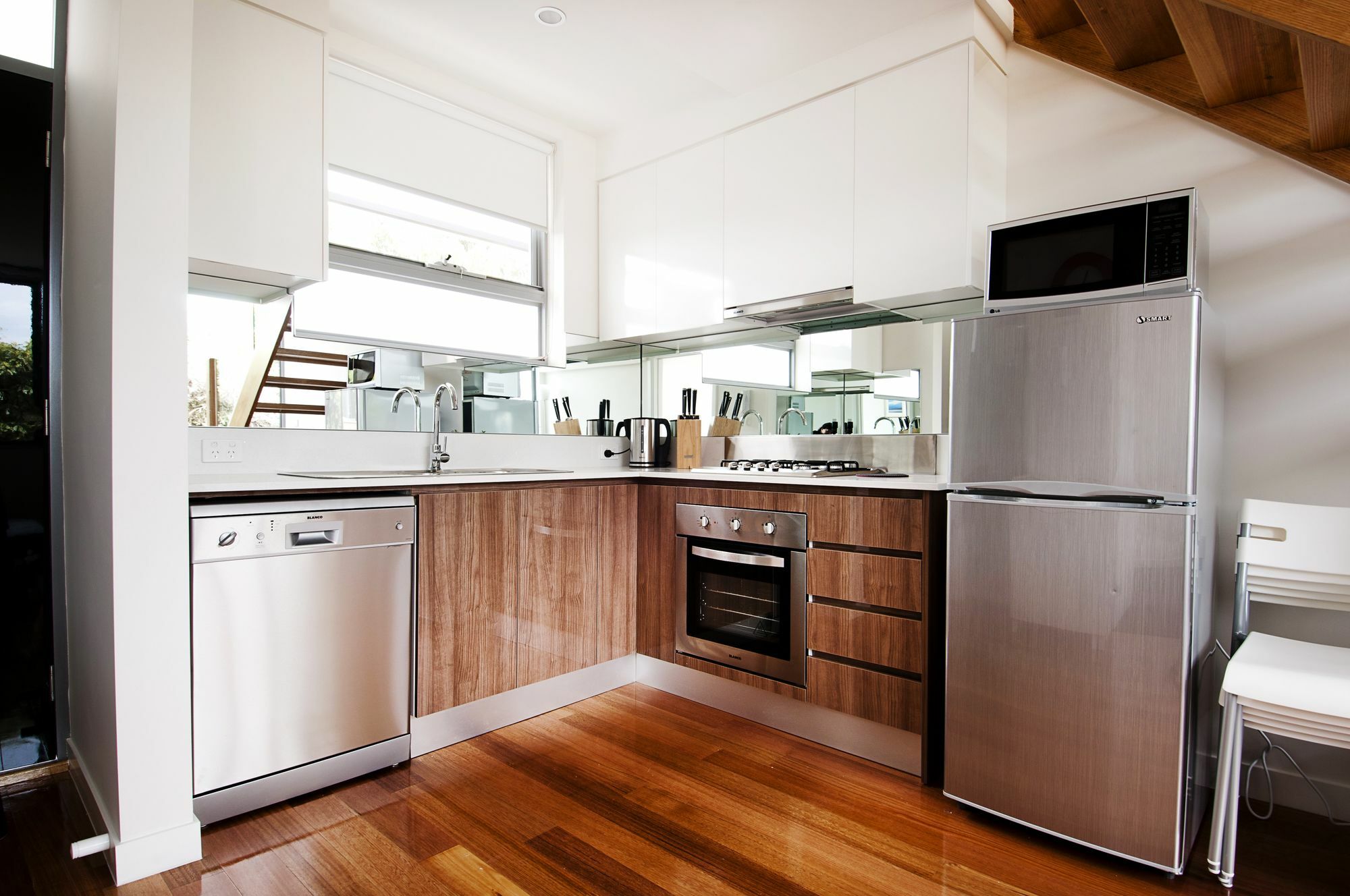 Apartment Position Perfect *