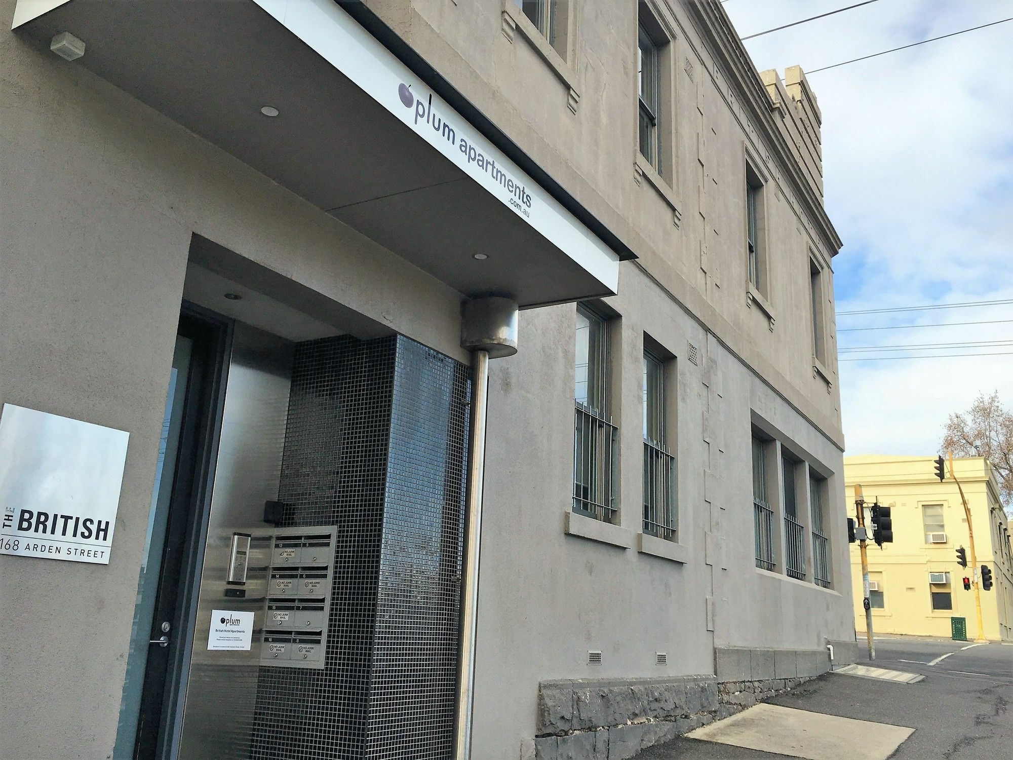 Aparthotel Plum Serviced North 4*