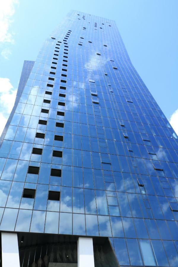 Riverside Docklands S Collection Hotel Melbourne
