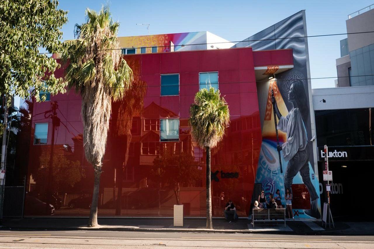 Nomads St Kilda Hostel *