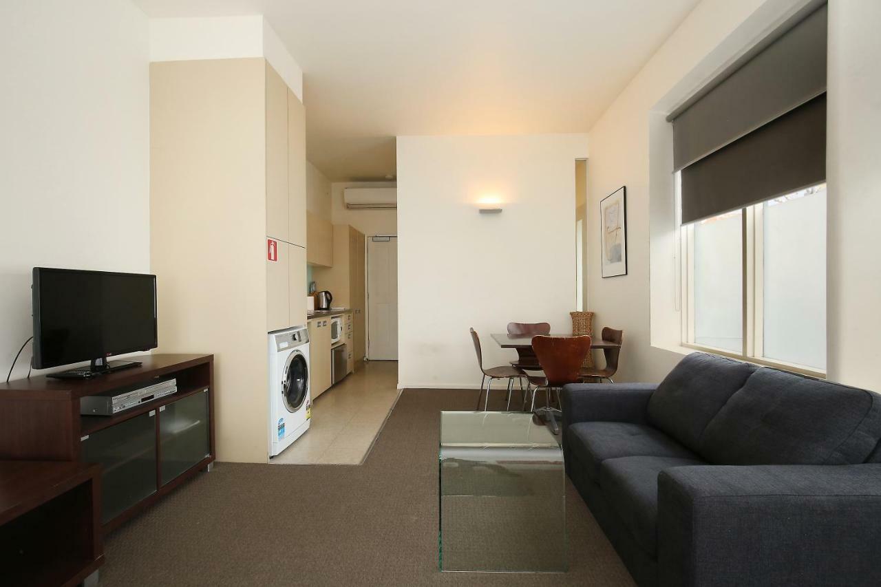 Plum Serviced North Aparthotel Melbourne