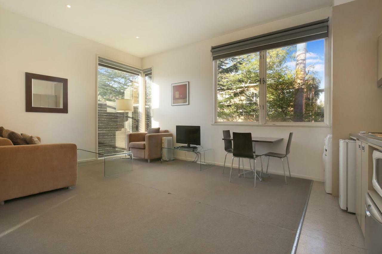 Plum Serviced North Aparthotel 4*