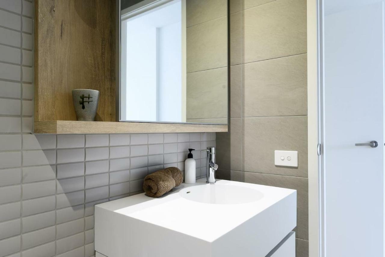 Apartment Sanctuary Resort-style On The Banks Of The Yarra