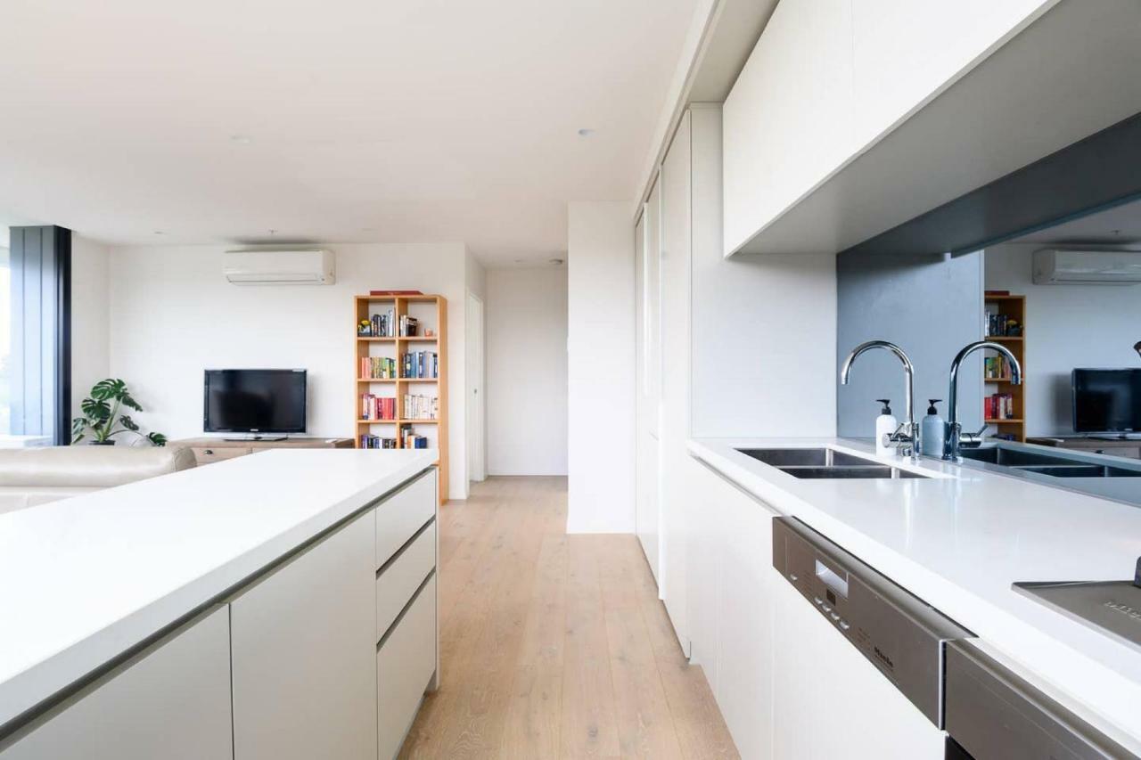 Apartment Sanctuary Resort-style On The Banks Of The Yarra *