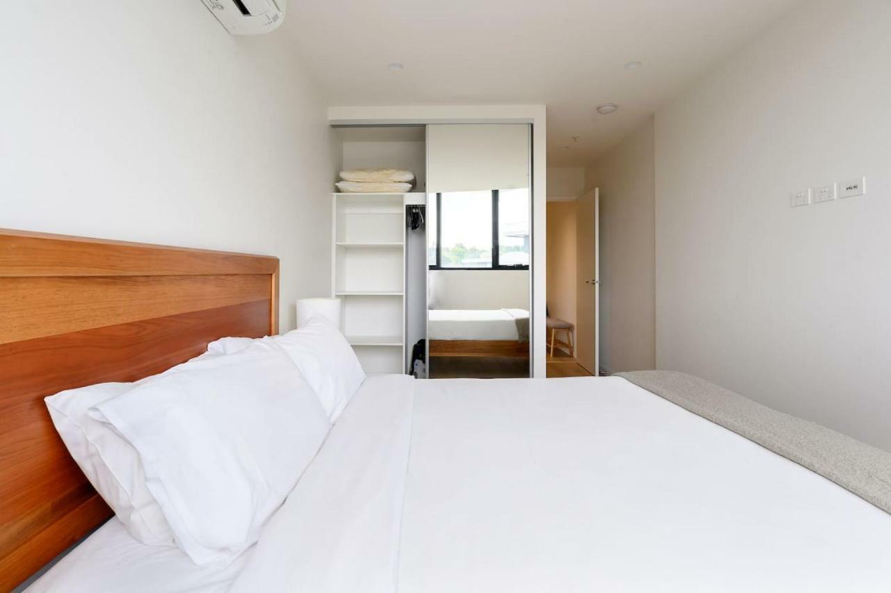 Apartment Sanctuary Resort-style On The Banks Of The Yarra *