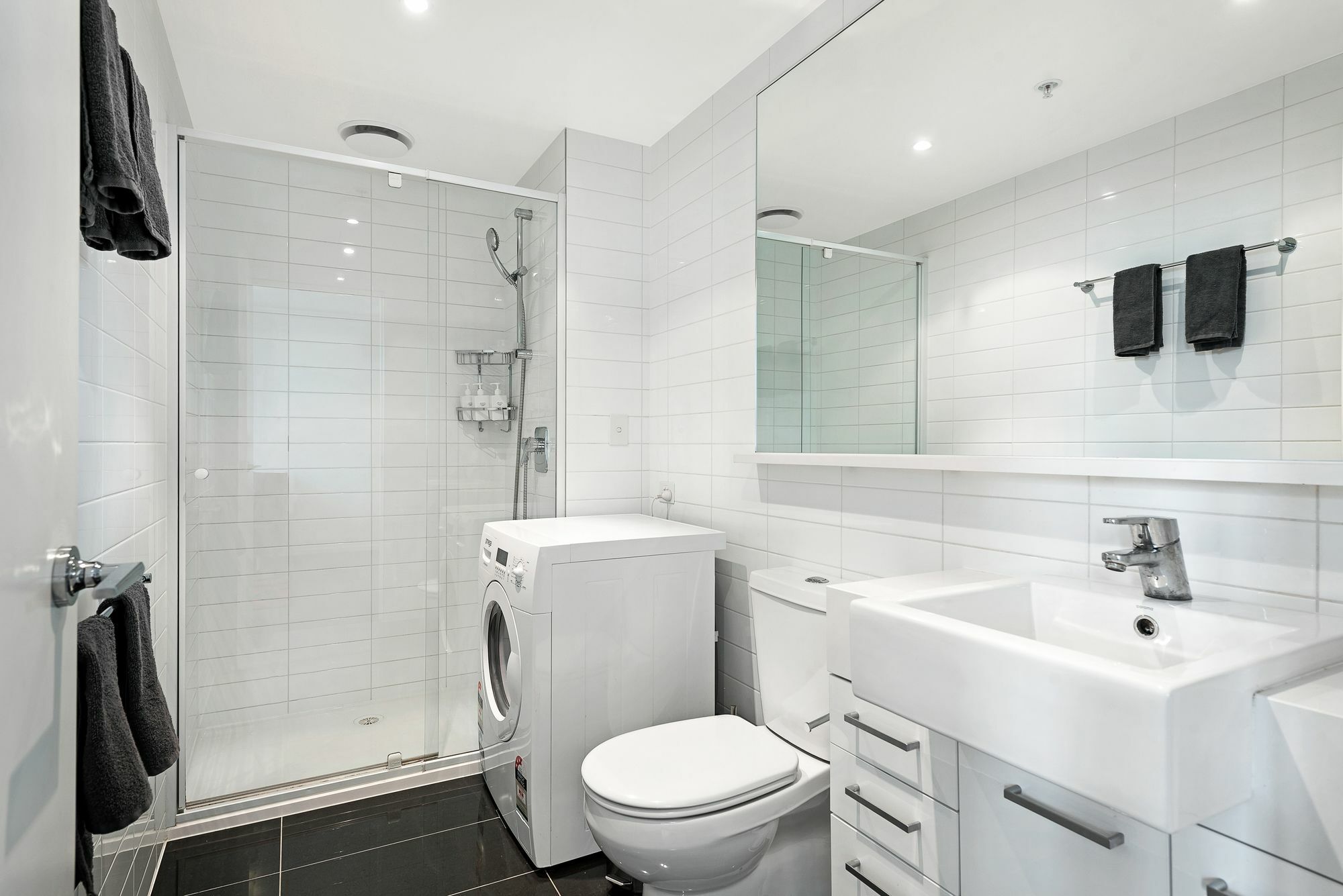 Luxury With View * Melbourne
