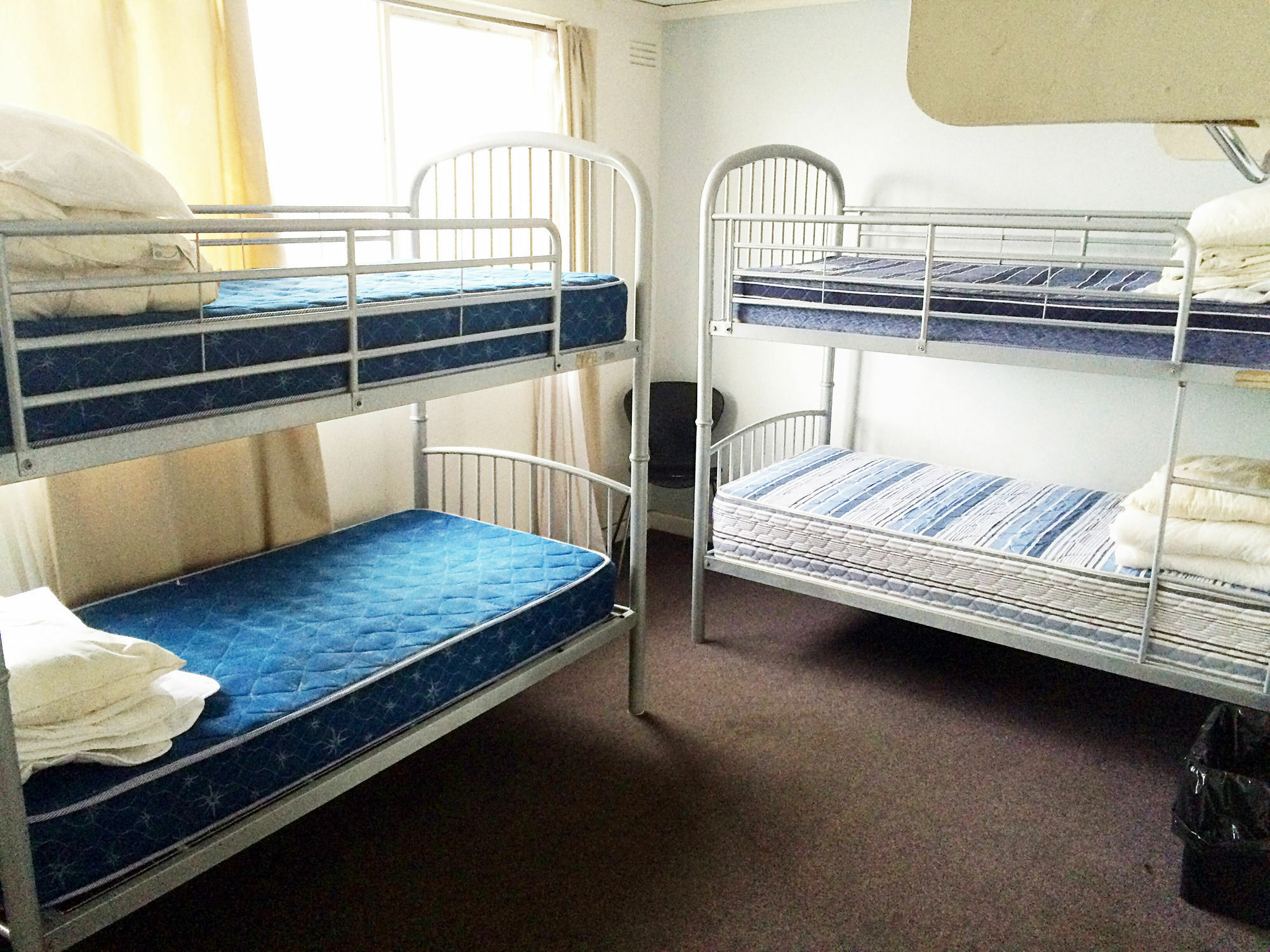 St Kilda Hostel *